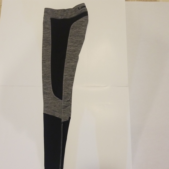 *SOLD* C9 by Champion Ankle Texture Leggings - Picture 6 of 8